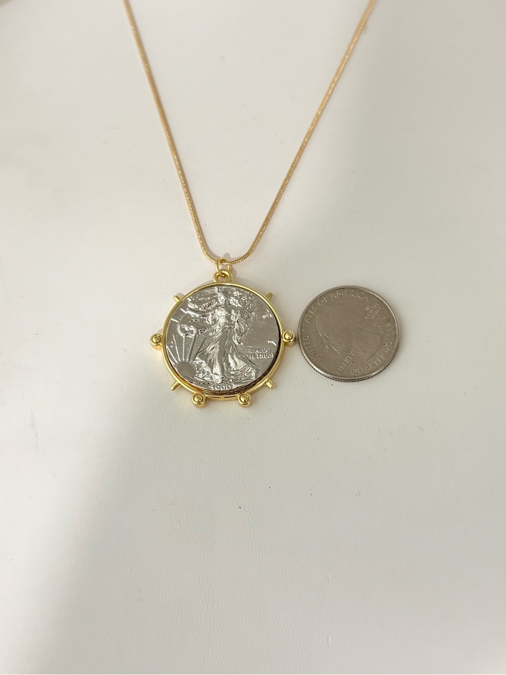 18k Gold Plated Tone Pendant Necklace - Women Jewelry - Picture 4 of 8